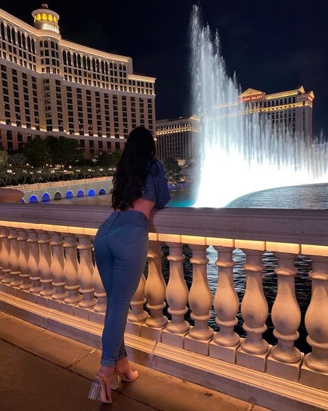 escorts