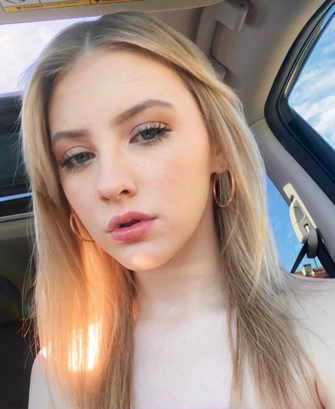 escorts