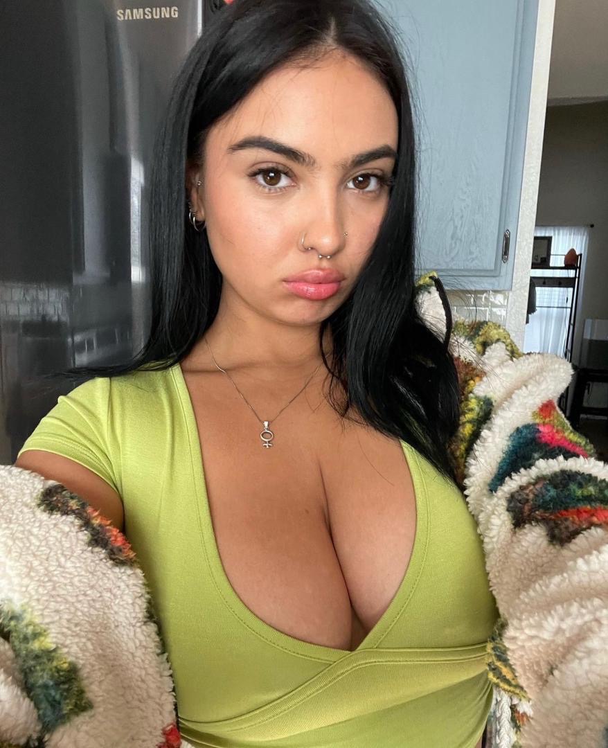 escorts
