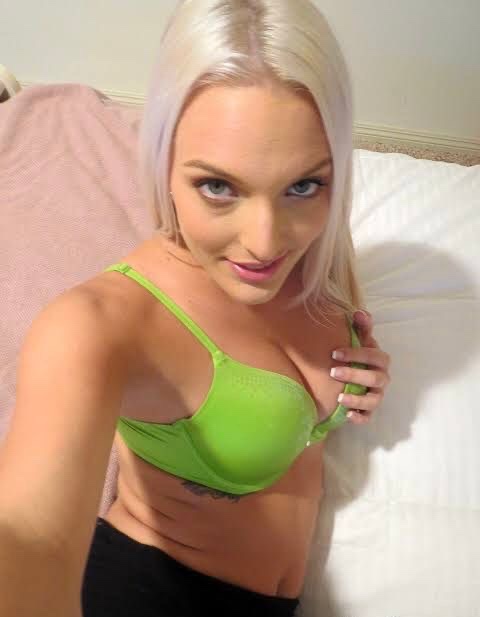 Am available for fun for both Incall and outcall services… add me up on Snapchat : Olivia_emilyb