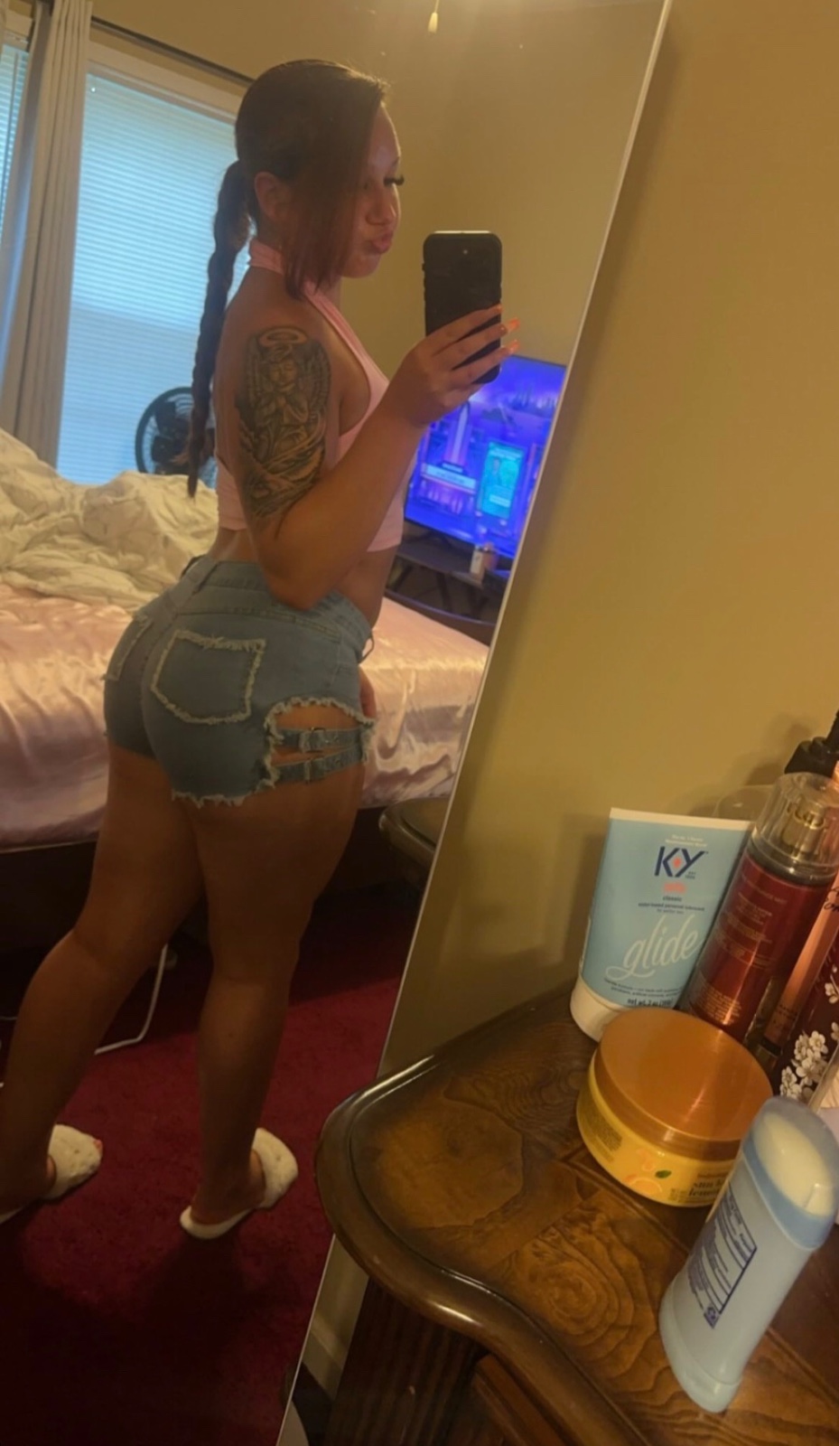 escorts