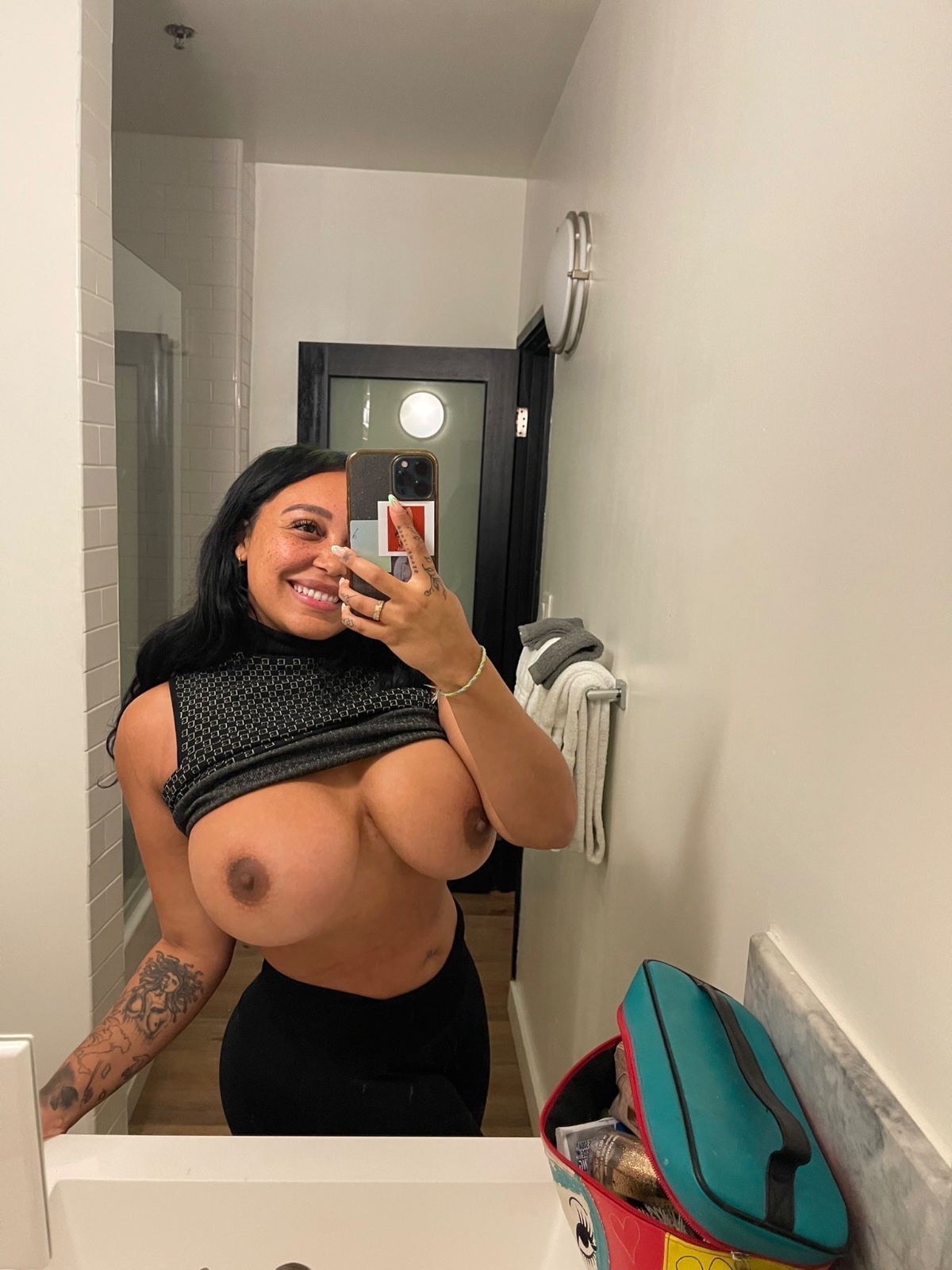 escorts