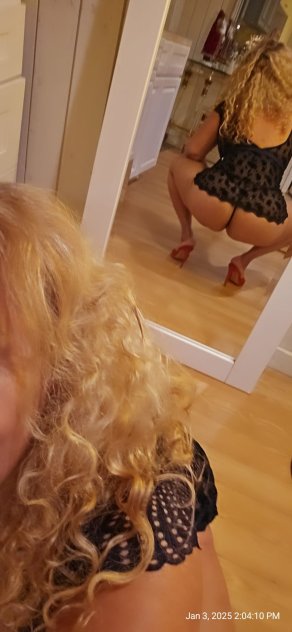 escorts