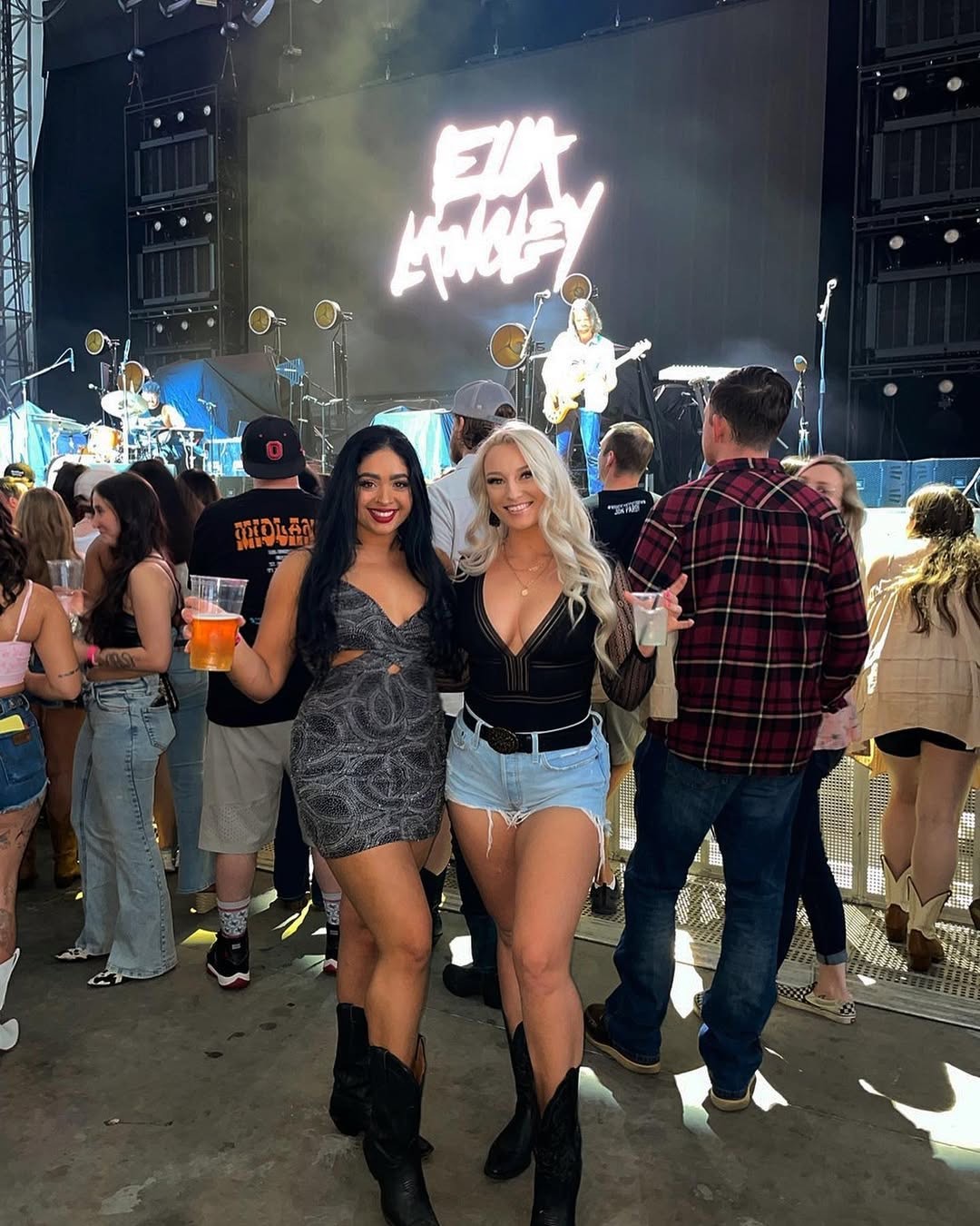 escorts