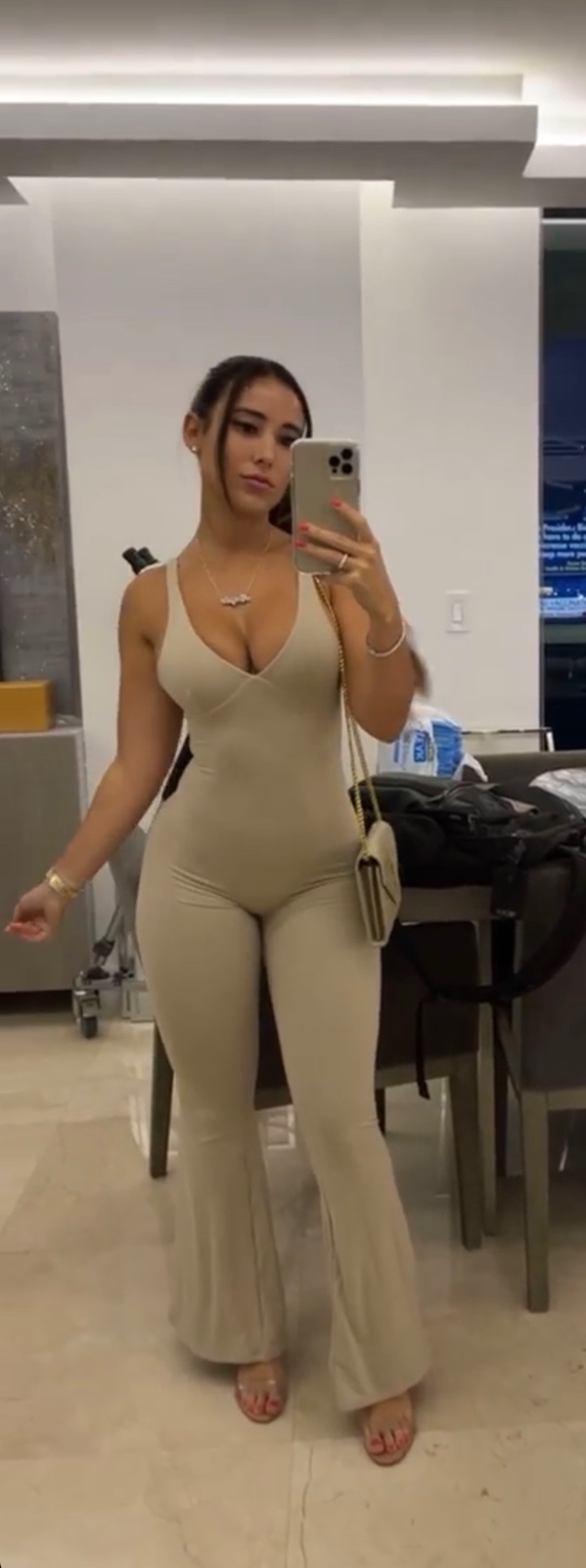 escorts