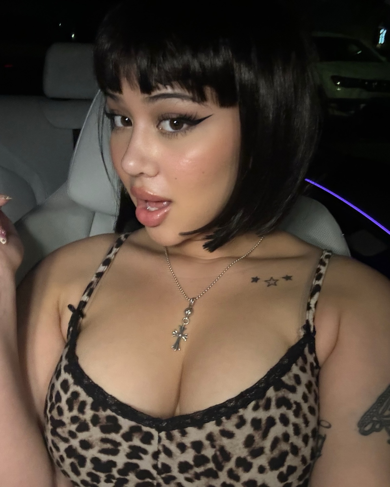 escorts