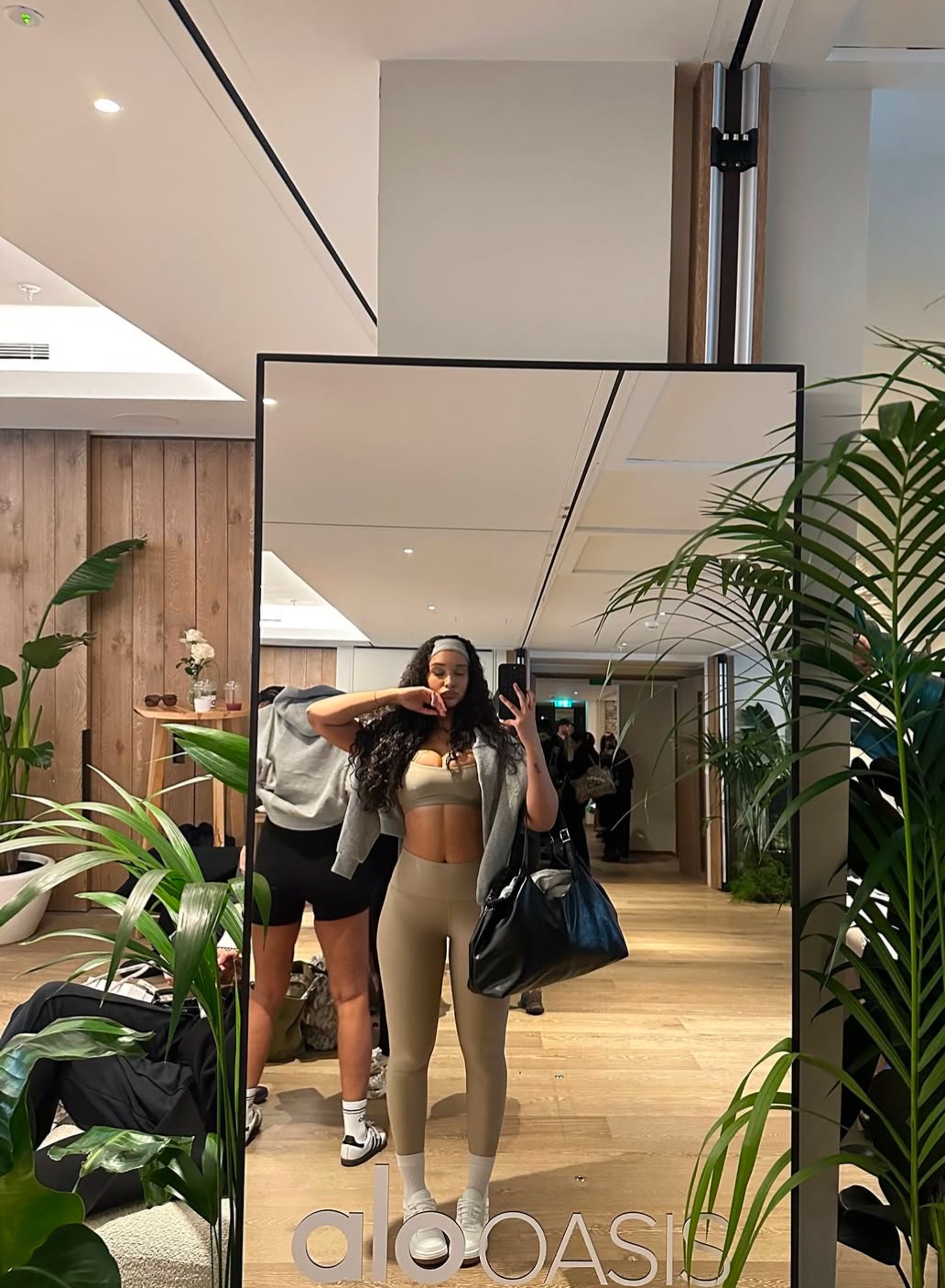 escorts