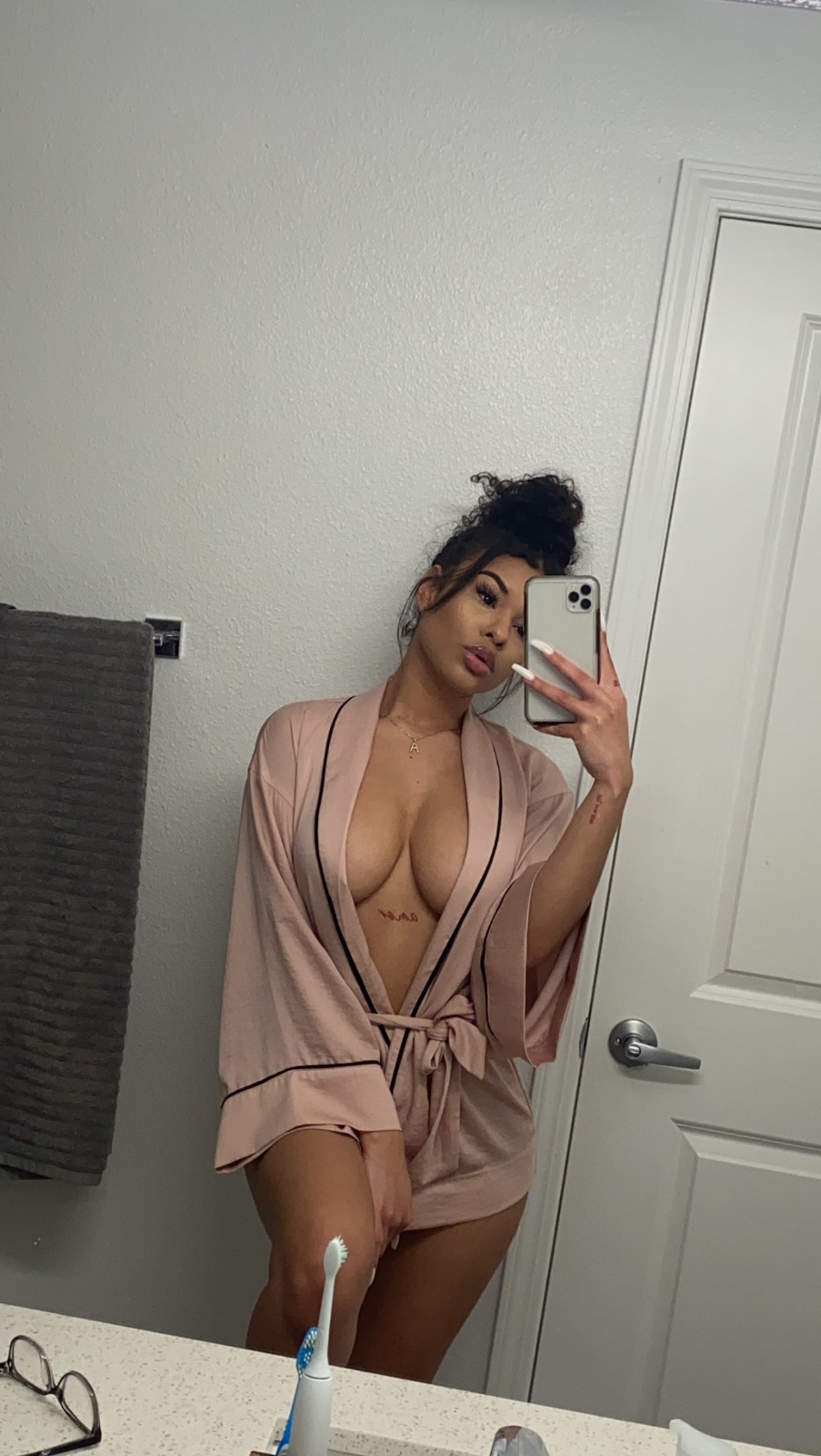 escorts