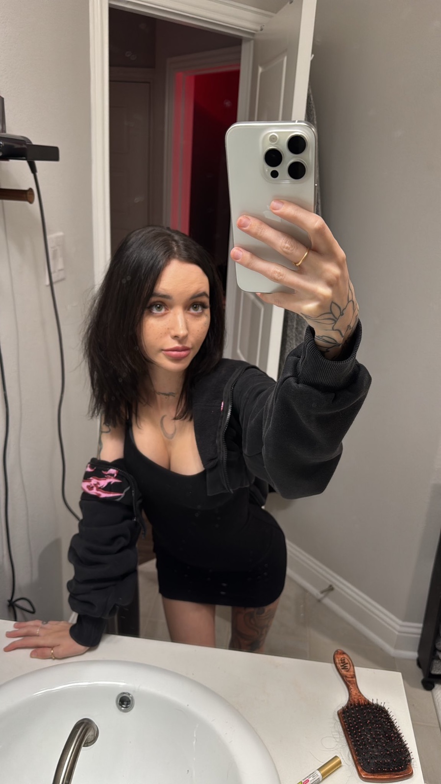 escorts