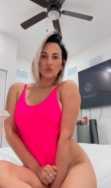 escorts