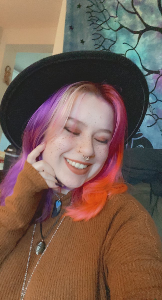 HMU IF YOU DOWN FOR HOOKUP**** 💦🍆🍑 text me  +1 260-376-7360