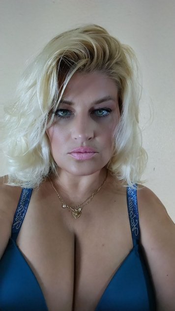 escorts