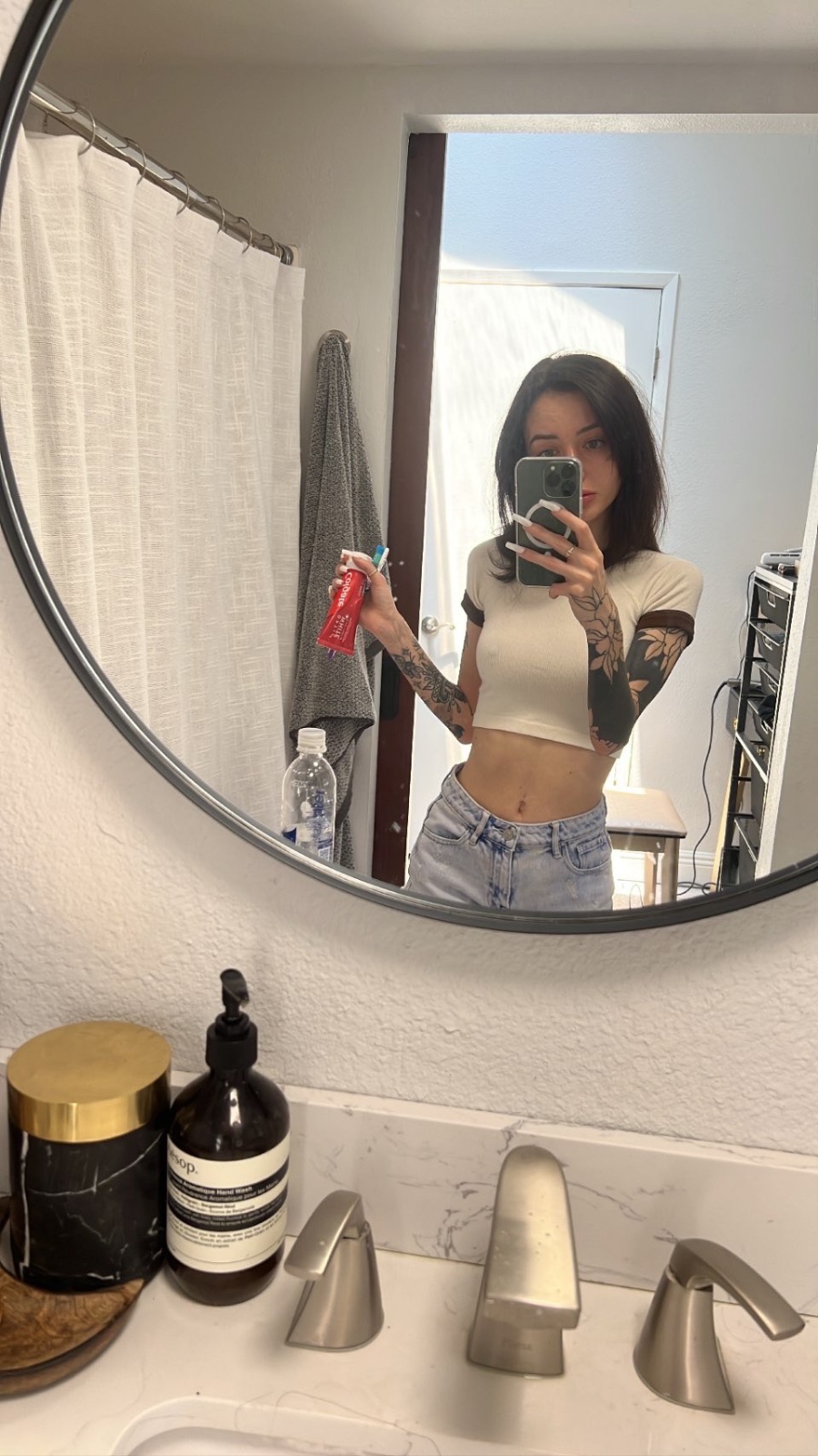 escorts