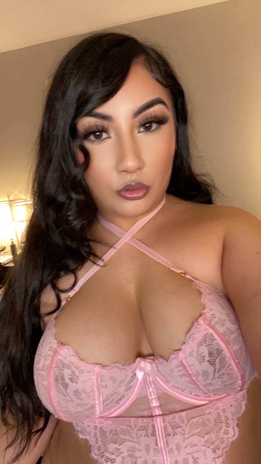 Sexy Latina Goddess Kayla Kreme 💋👑💕😈💵