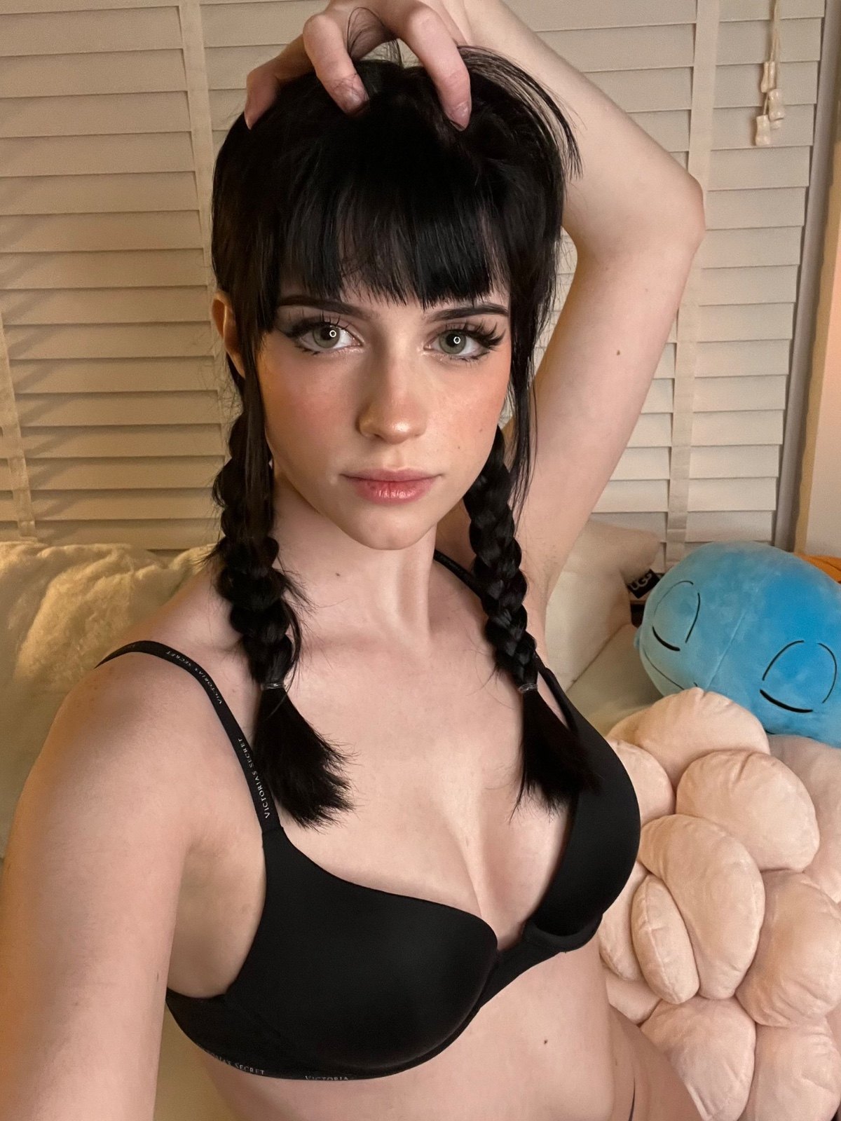 escorts