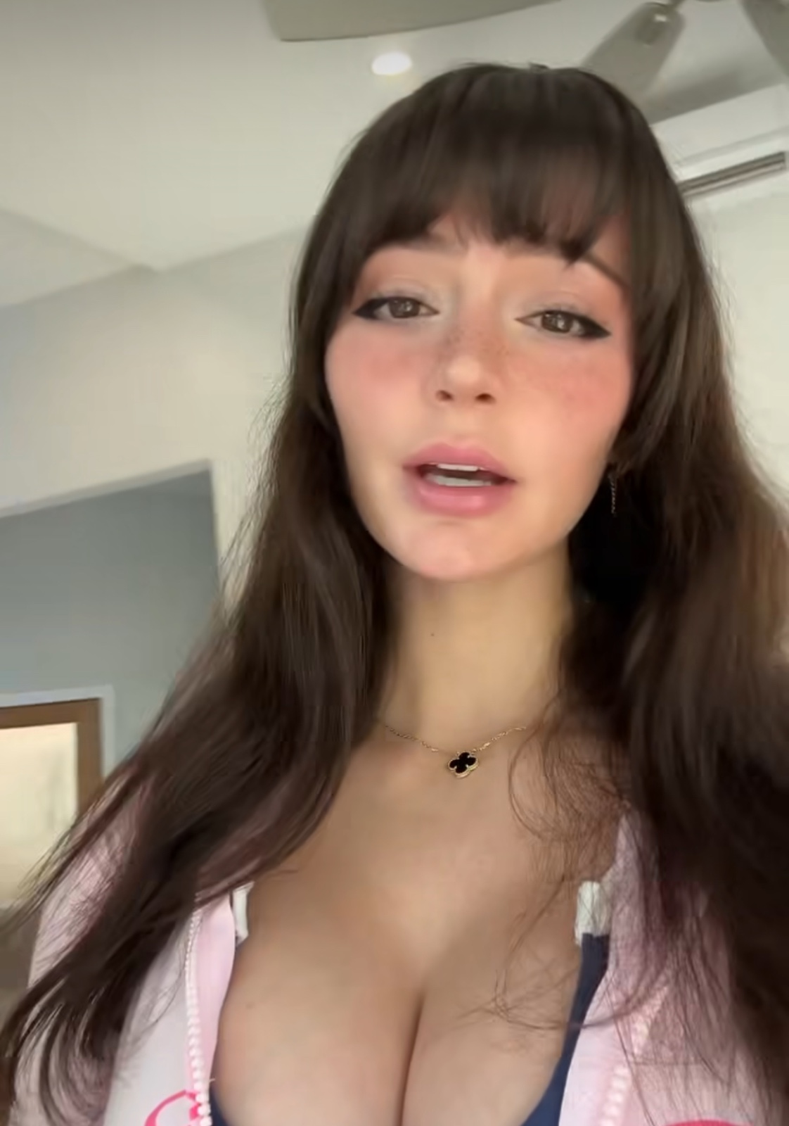 escorts