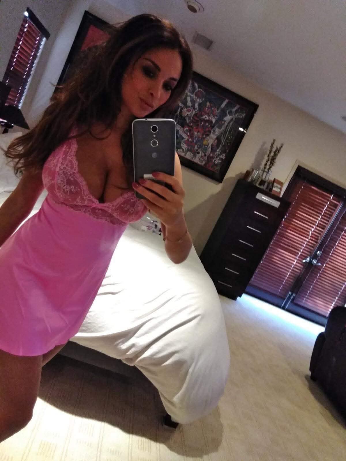 escorts