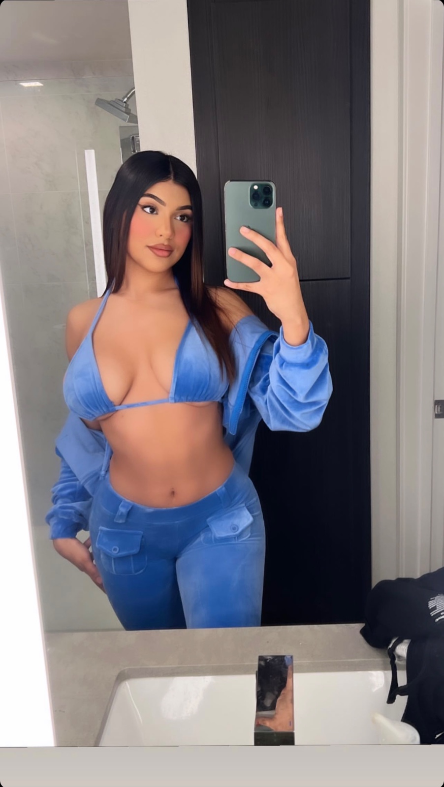 escorts