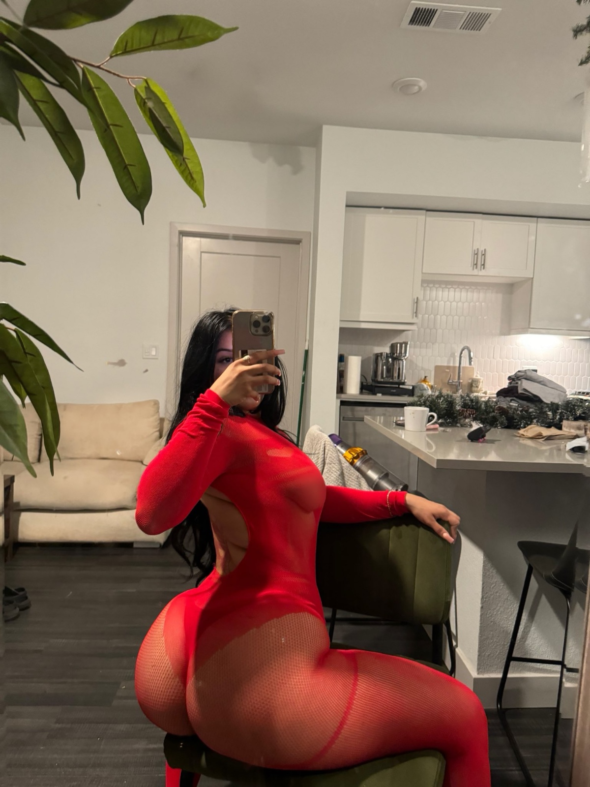 escorts