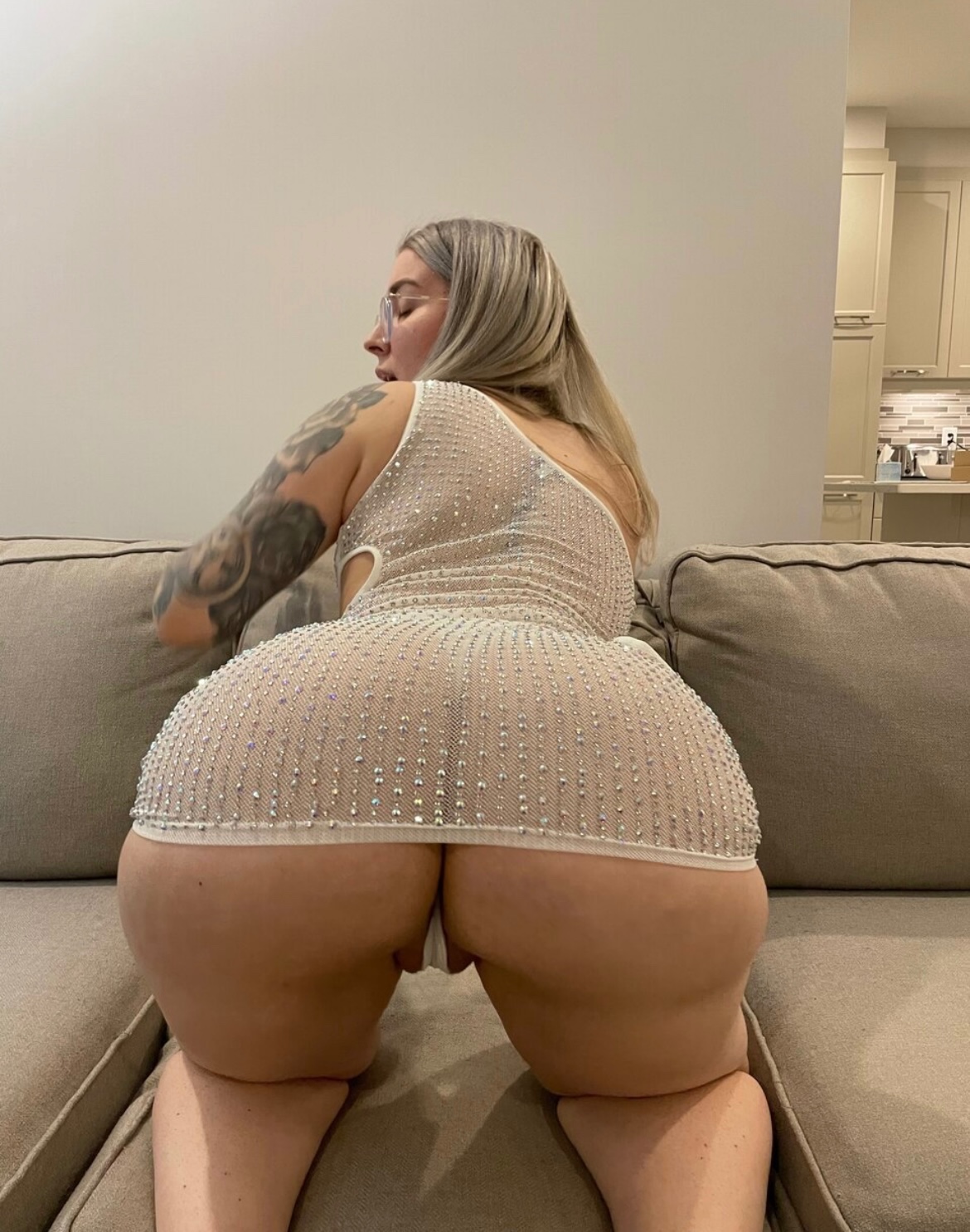 escorts