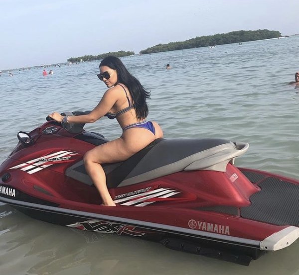 escorts