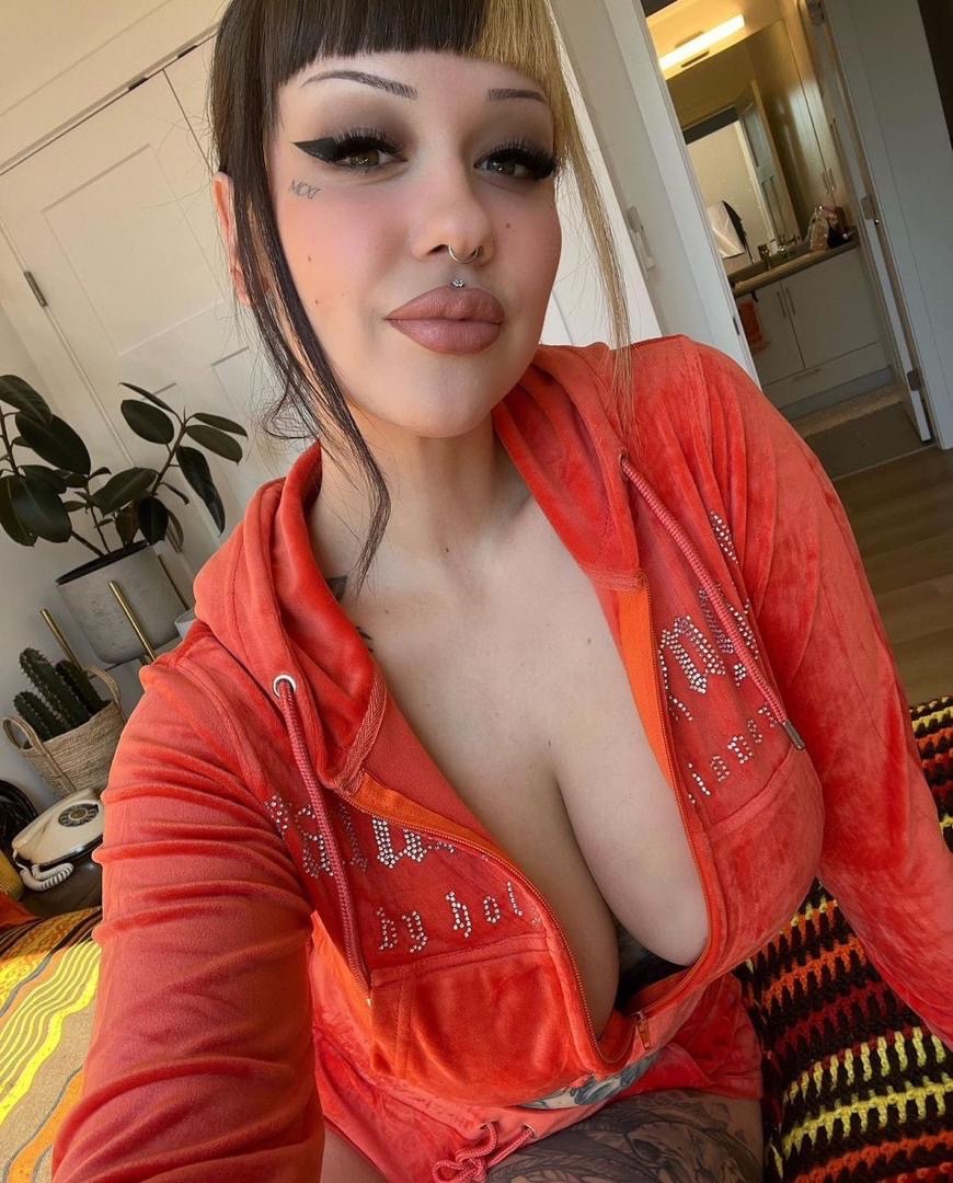 escorts