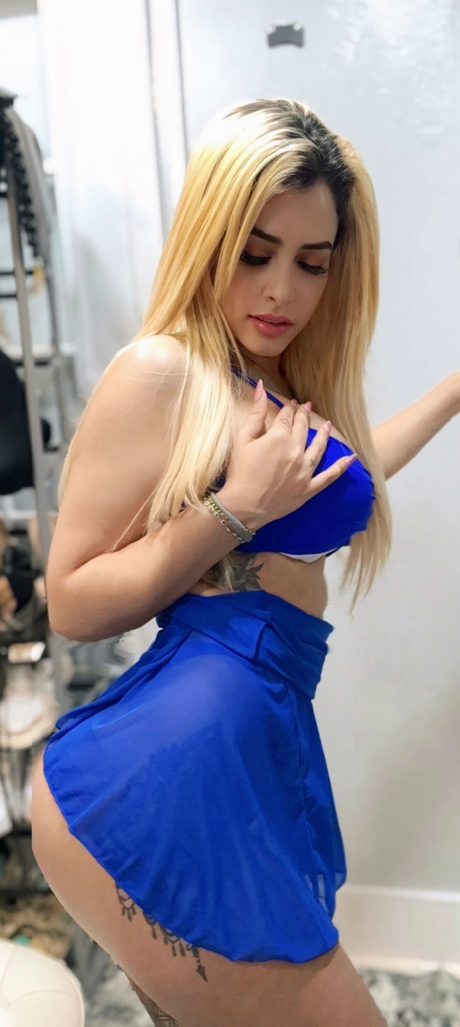 escorts