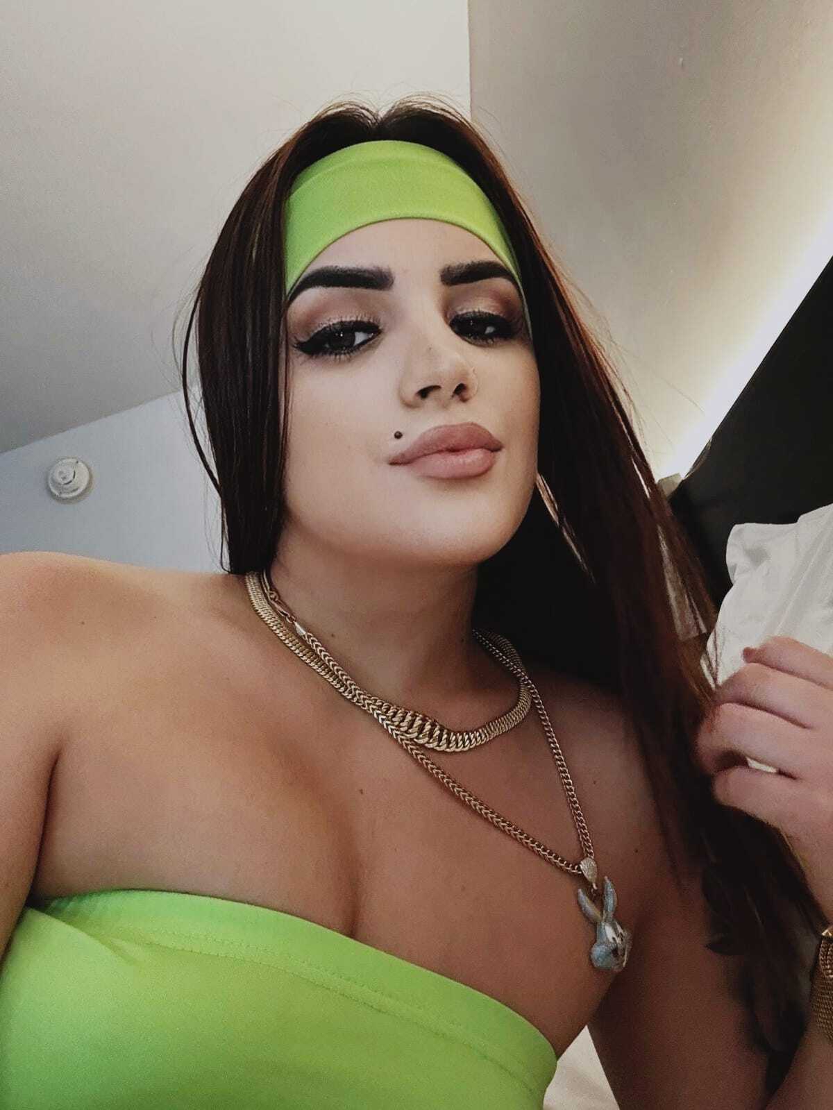 escorts