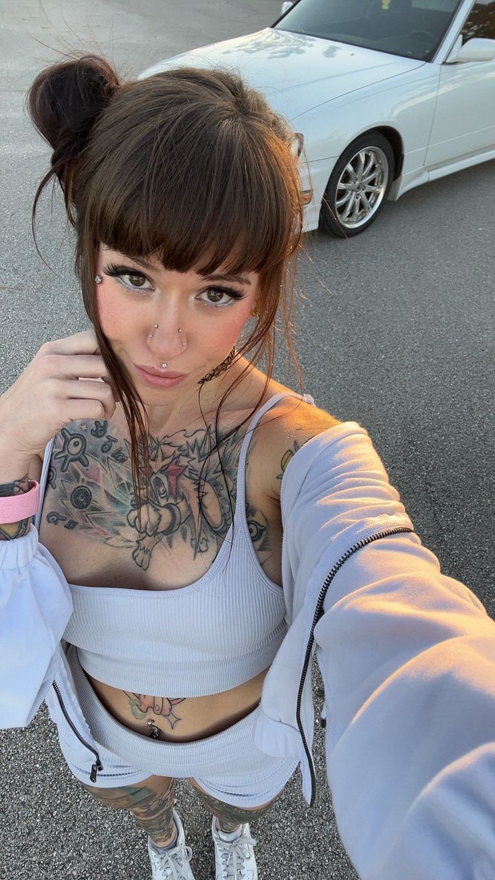 escorts