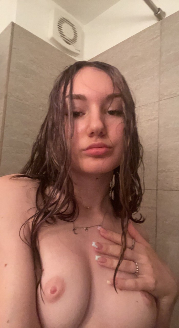 AVAILABLE FOR HOOK UP👅🍆💦 WHATSAPP: +1 321 440 9258 TEXT: +1 321 440 9258