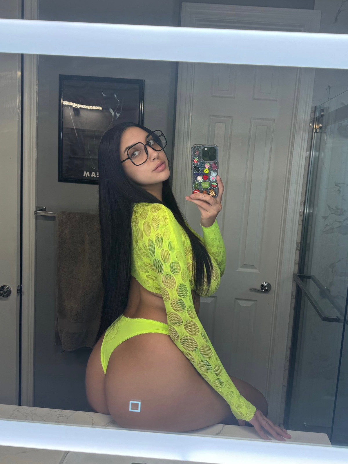 MASSAGE THERAPY & HAPPY ENDING HMU on telegram: susanalbrecht20 Cell: +1 650-834-8502