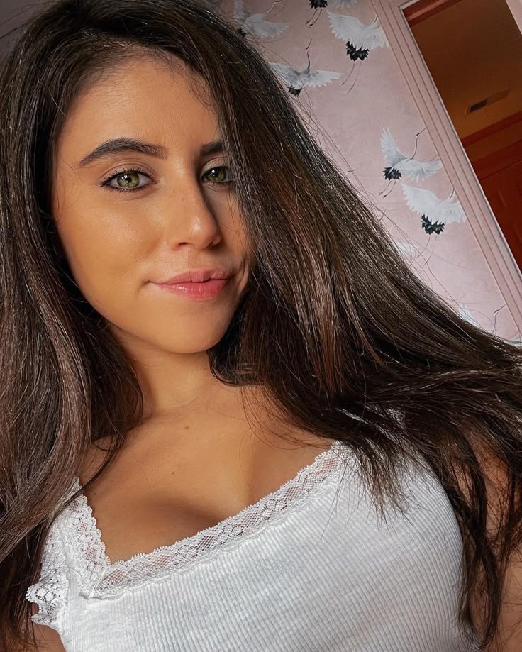 Am available 👅👅for hook up and Down to fuck 💯 🍑🍑Text or call me here :8706021412