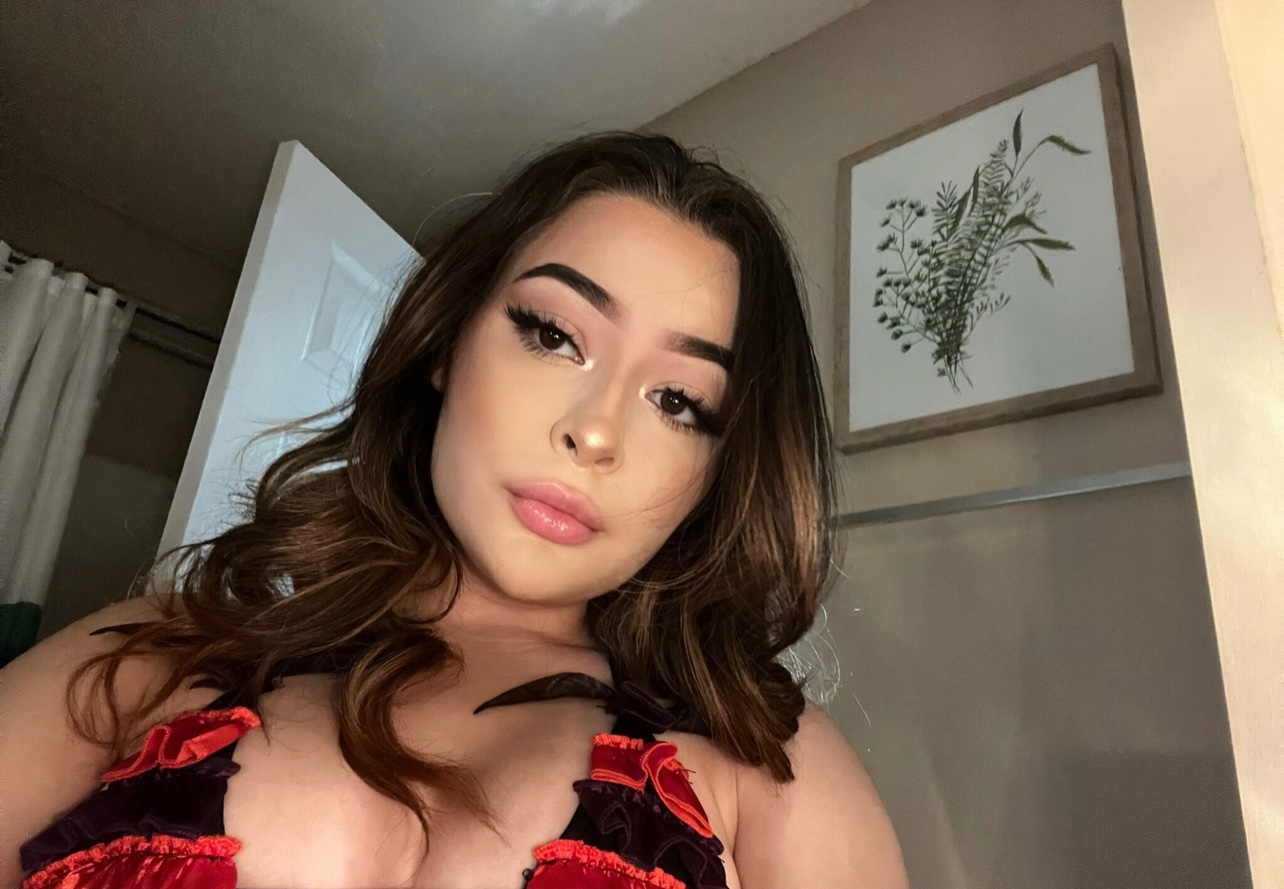 MASSAGE THERAPY & HAPPY ENDING HMU on Cell: +1 9318417829