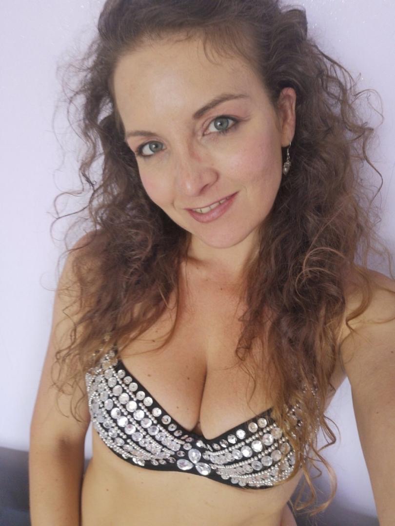 🥰🥰I’m available for hook up (518) 687-4760🥰🥰