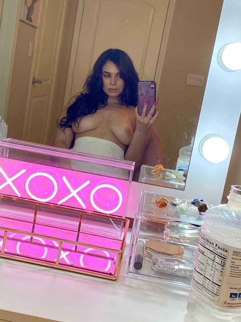 🍑🍆I AM AVAILABLE FOR INCALL AND OUTCALL SERVICE💦wet pussy💯