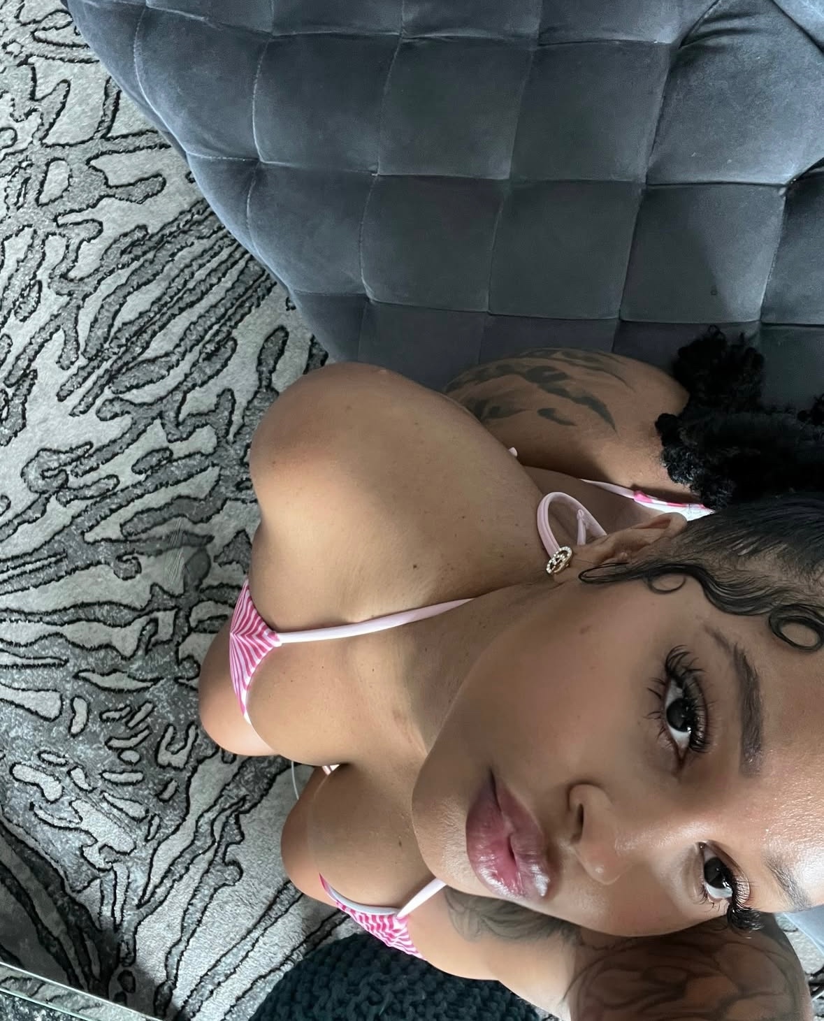 I’m  available for hookup and massage Incall or outcall 🍑🍆