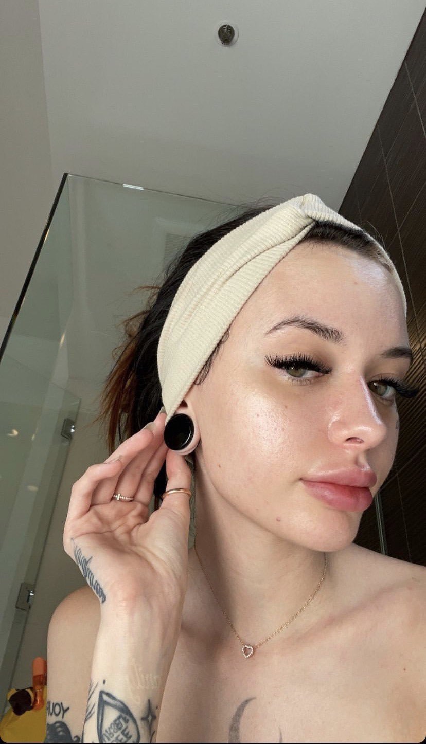 Hello I’m dorah my number : (931)841-1321 I squirt text me on Discord: dorah121_91903