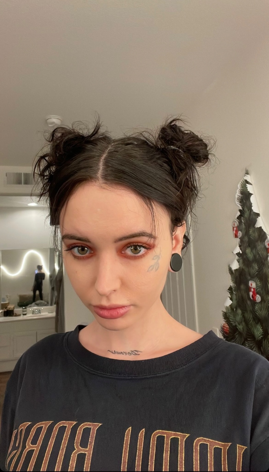 Hello I’m dorah my number : (931)841-1321 I squirt text me on Discord: dorah121_91903