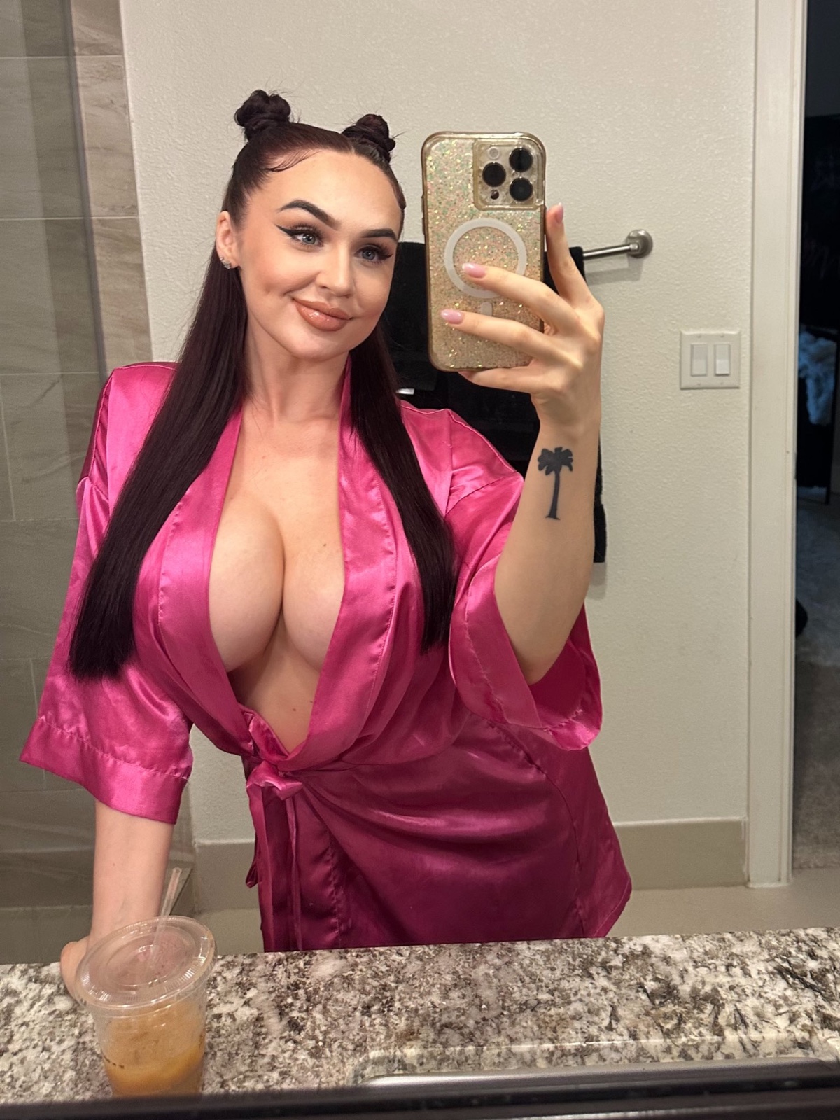 My 💦 WET🍓JUICY🍭NO RESTRICTION 🍌🌧 text me let’s get naughty 🥰😜
