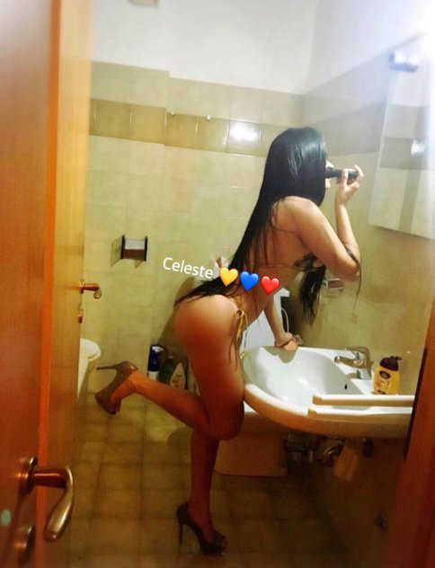 COLOMBIAN STUDENT