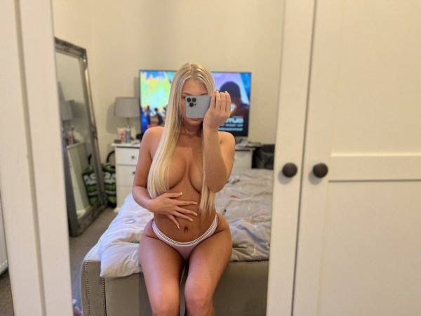 am hot ready baby for you am hot sexy call me anytime new here baby