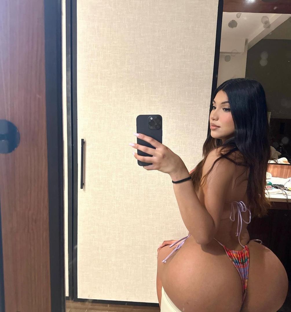 MY WET ๐ฆ๐ฆ **** IS READY TO TAKE IN SOME GOOD HARD COCK THAT WANT SOME JUICES I OFFER "INCALL AND O