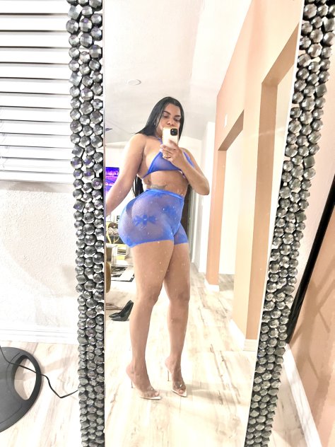 Ready papi to have fun
