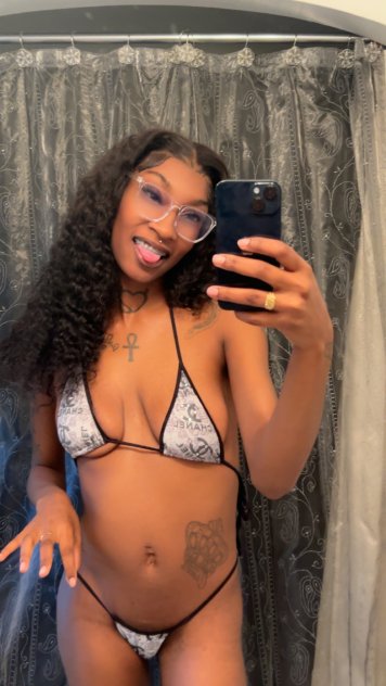 Giving you a deja vu experience💋