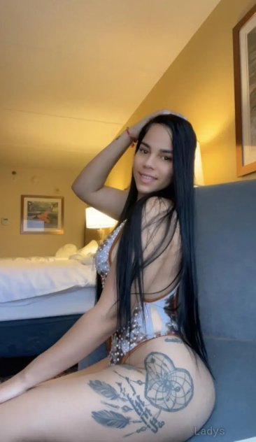 Elizabet Cuban girl