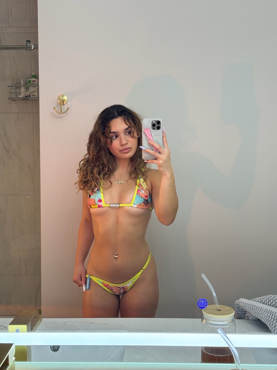 HELLO GENTLEMEN!! I AM READY TO TAKE SOME NICE HARD BIG COCK THAT WANT SOMETHING JUICY FROM MY WET P
