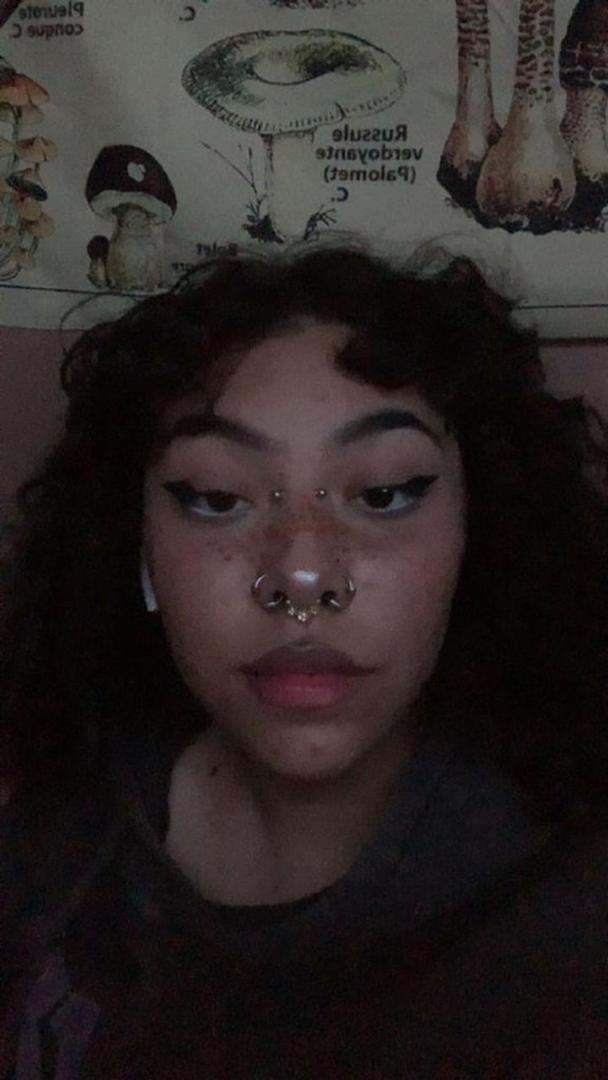 MOLLY GIRL,SEND ME A DM IF YOU ARE READY TO MEET UP RN