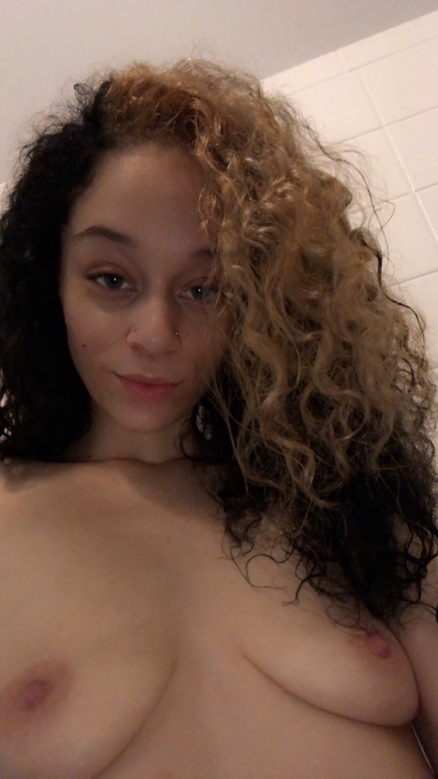 Hookup, Sex, Sells  party 💊 🧊 ❄️favors and Weed! 💦💦🍆🍆🍆👅👅