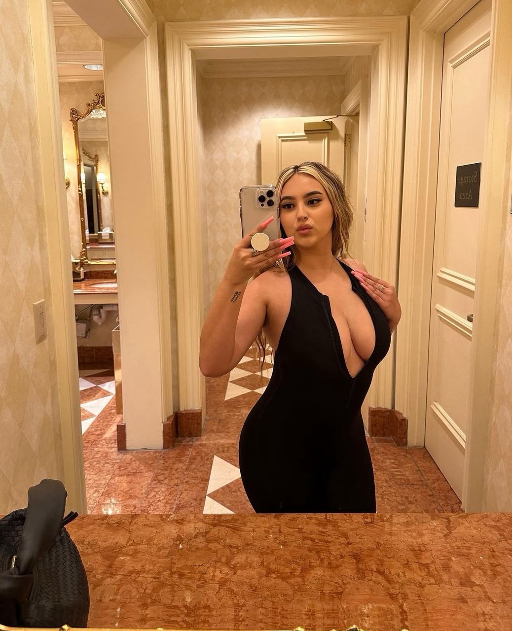 I’m down for full sex satisfaction Hit me up on phone: +13262059126