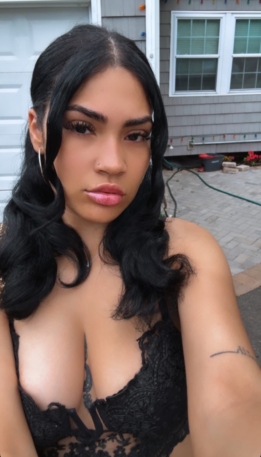 escorts